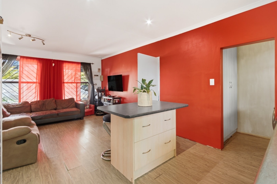 3 Bedroom Property for Sale in Onverwacht Western Cape